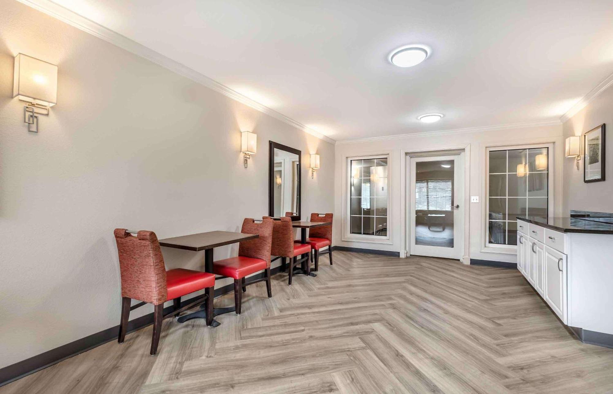 Extended Stay America Suites - Washington, Dc - Alexandria - Eisenhower Ave Екстериор снимка